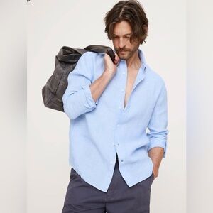 Banana Republic Linen 100% Standard Fit light blue Button Down Shirt Size L